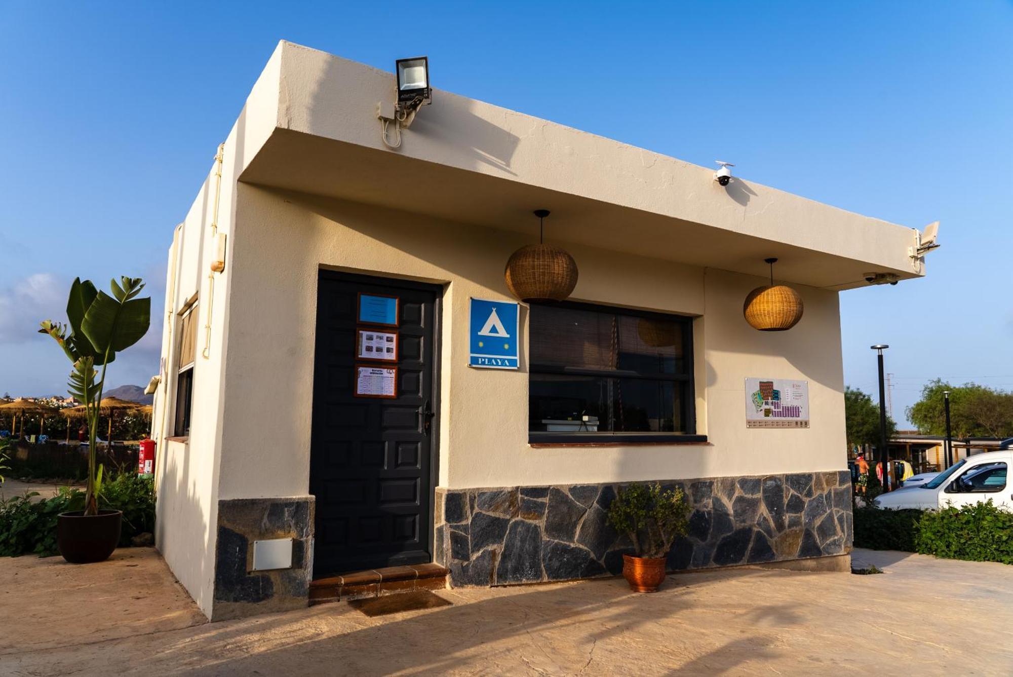 Taiga Almeria Playa بالوماريس المظهر الخارجي الصورة